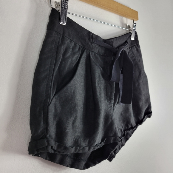 Wilfred Linen High Rise Tie Waist Rolled Hem Shorts - Picture 2 of 10